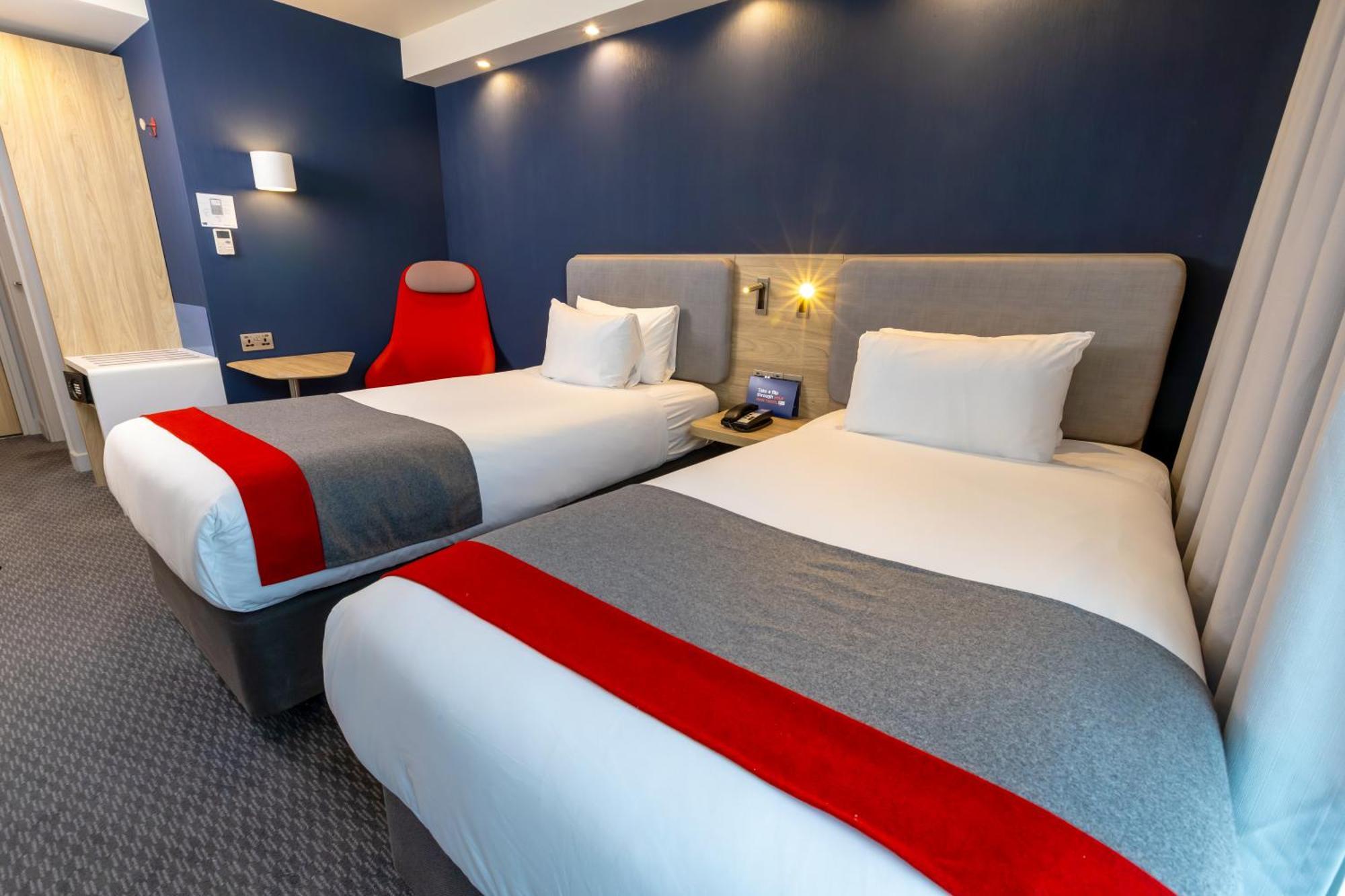 Holiday Inn Express - Manchester - Traffordcity By Ihg Urmston Eksteriør billede