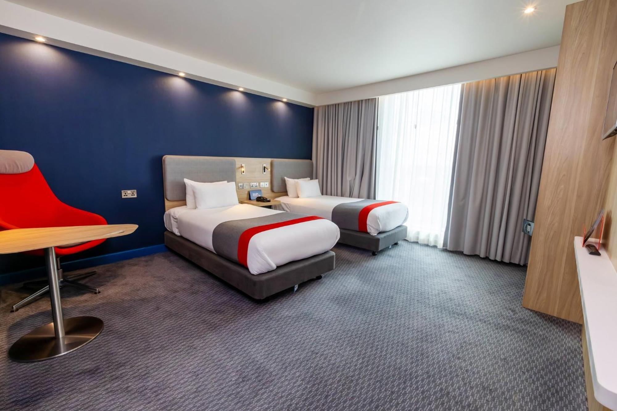 Holiday Inn Express - Manchester - Traffordcity By Ihg Urmston Eksteriør billede